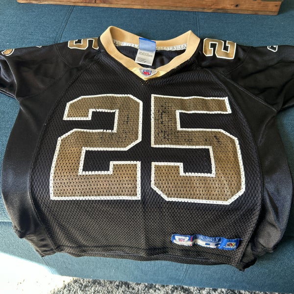 Black Small Boys Reebok Jersey (Used)