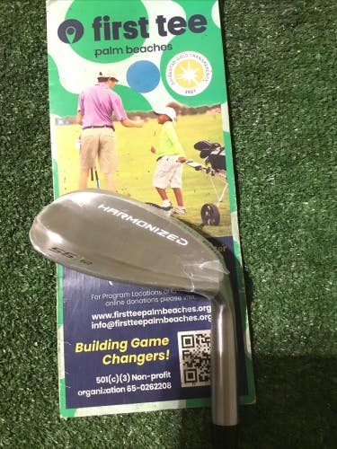 Wilson Ladies Harmonized Sole Grind 56*Sand Wedge Womens Wedge Flex Graphite NEW