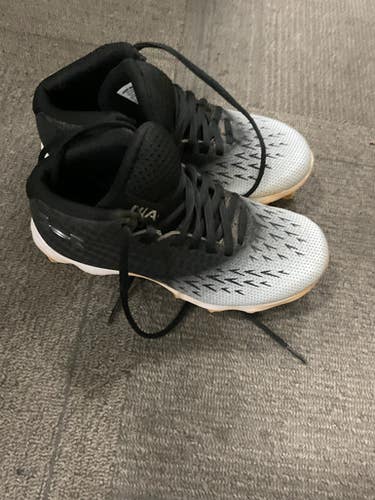 Used Under Armour BASEBALL CLEAT BB/SB Cleats Black Junior 02.5 11614-S000223571