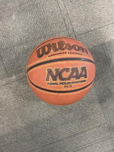 Used Wilson Basketball Adult Outdoor 11614-S000223499