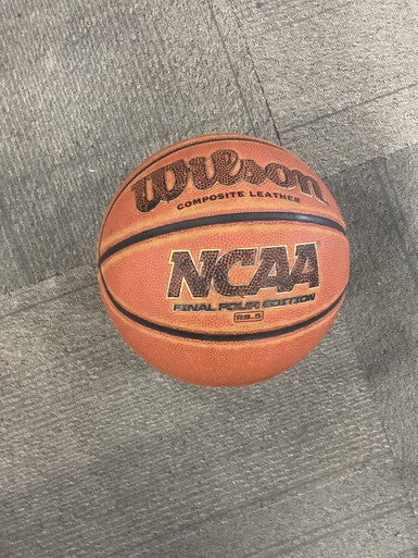 Used Wilson Basketball Adult Outdoor 11614-S000223499