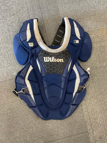 Used Wilson ISOBLOX Catchers Chest Protector Navy Blue Junior 11614-S000223720