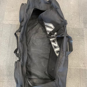 Used Mizuno WHEELED BAG BB/SB Player Wheeled Bag Black 11614-S000223719