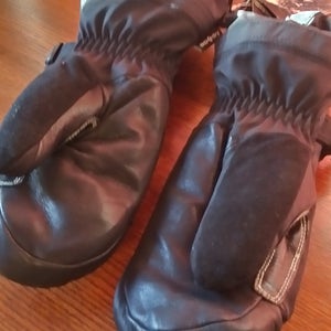 Black Medium Women's Black Diamond Gloves (New)