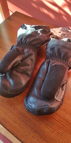 Black Medium Women's Black Diamond Gloves (New)