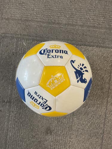 Used CORONA EXTRA SOCCER BALL All Size Soccer Ball Yellow And White 5 11614-S000223313
