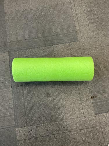 Used Gaiam Exercise Foam Roller Green Fits all 11614-S000223182