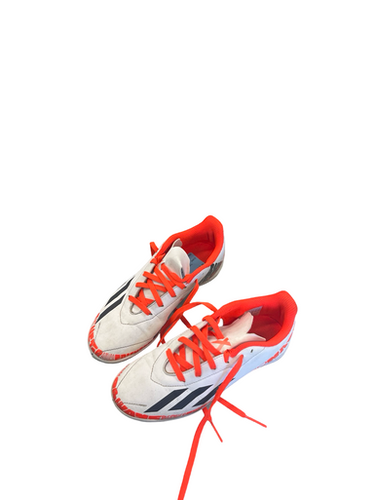Used Adidas Soccer Cleats White Junior 04 11682-S000122519