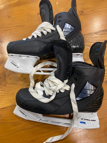 Crispy True Pro Custom Skates Pro Stock 8.5 : Durable Model: Custom Shot Blockers $1200 new.