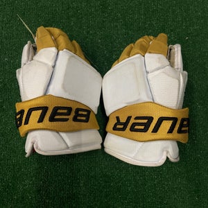 Senior Bauer Vapor Hyperlite Gloves 14" Pro Stock (Used)