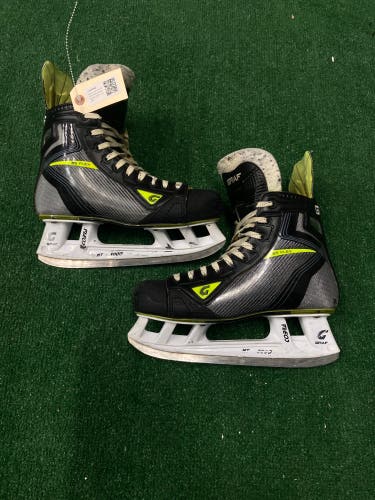 Senior Graf Ultra G8035 Hockey Skates Regular Width 10 (Used)