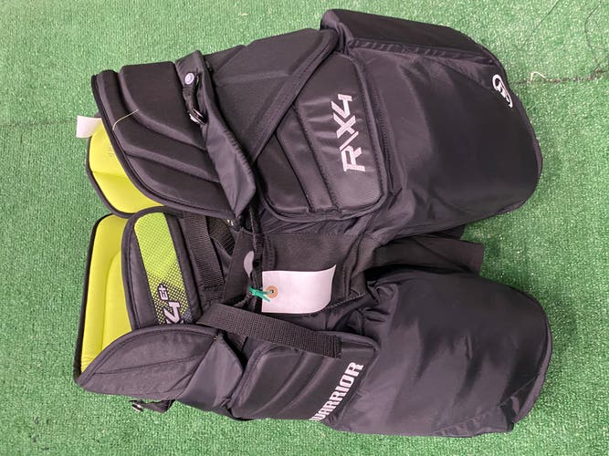 Black Senior XXL Warrior Ritual X4 Pro+ Hockey Goalie Pants (Used)