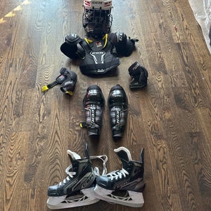 CCM Tacks Hockey Skates 13 (Used)