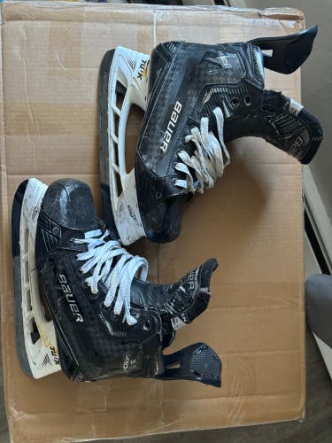 Used Bauer Supreme Mach Skates Size 9.5 Fit 2