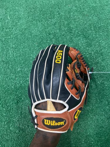 Wilson A500 RH Baseball Glove 11.5" (Used)