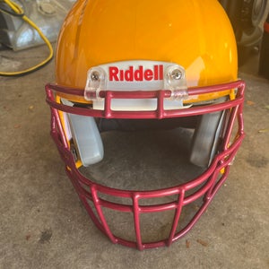Medium Youth Riddell Victor Helmet (New)
