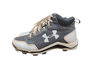 Under Armour (Used) Size M 4.5 (W 5.5) Kid's