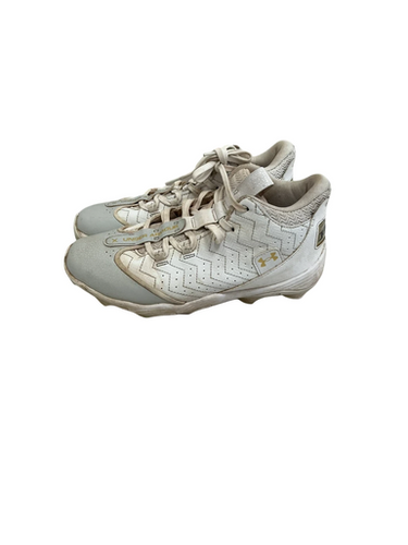 Used Under Armour BH BB/SB Cleats White Junior 05 11692-S000142591