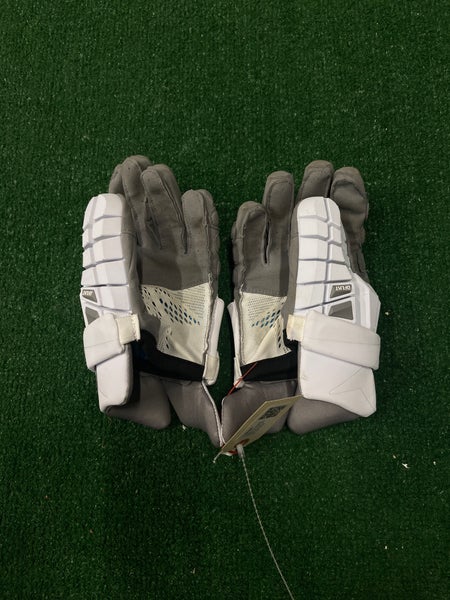 White STX Surgeon RZR2 Lacrosse Gloves Large (Used)