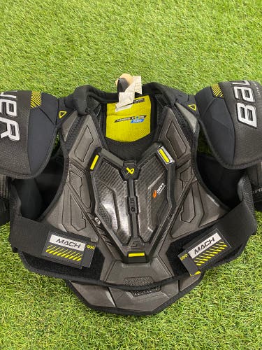 Medium Senior Bauer Supreme Mach Shoulder Pads (New)