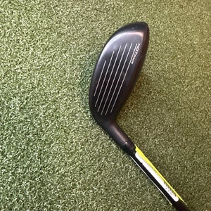 Cobra Darkspeed Right Handed Hybrid 3H (#4749)