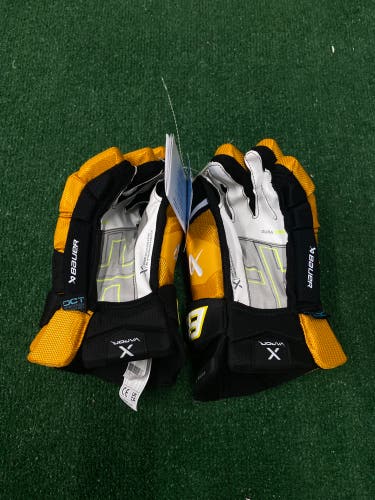 Black Senior Bauer Vapor Hyperlite Gloves 14" (New)