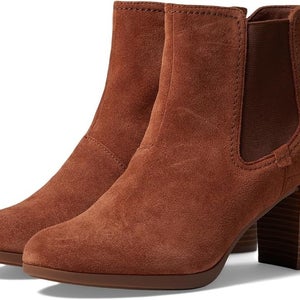 Clarks Bayla Rose Boots Women's US 9 Brown Suede Block Heel Ankle Bootie TZP181