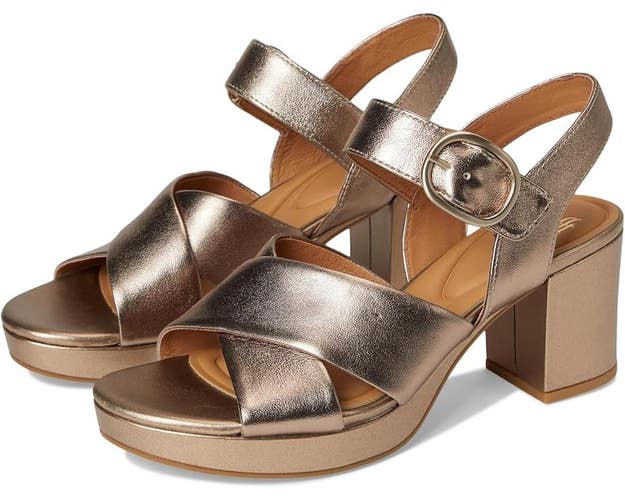 Sofft Lizzie SF0109500 Sandal Women's 8 Light Espresso Leather Block Heel TZP206
