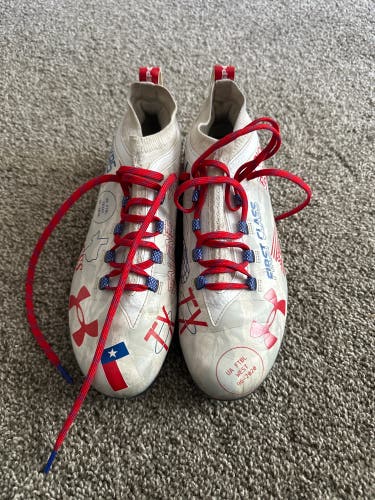Under Armour Spotlight MC Low Top Texas Cleats