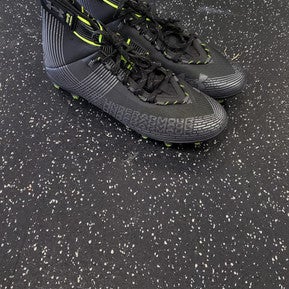 Used Under Armour Highlight Adult FB Cleats Black Senior 12 11849-S000032935
