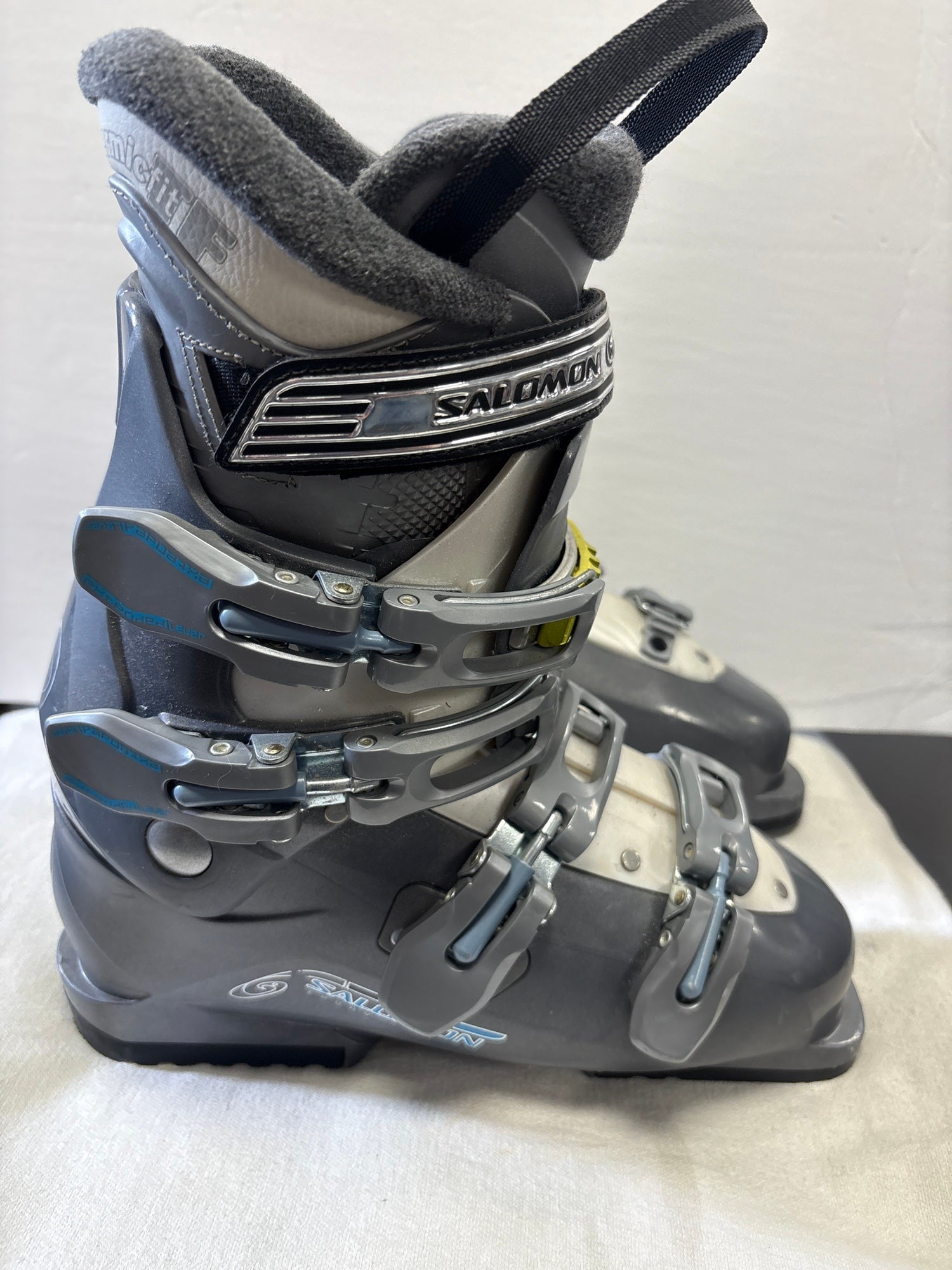 Salomon SPK Ski Boots | Size: Mondo 25 - 25.5 | SidelineSwap