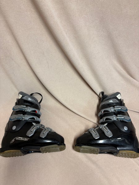 Mondo 26 & 26.5 Women's Salomon All Mountain Performa TF Ski Boots (Used)