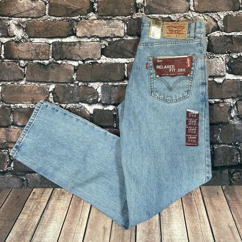 NEW Levis 550 Jeans Mens Size 31x32 Relaxed Fit Tapered Leg Light Stonewash