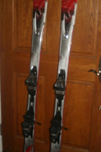 All Mountain 153 cm K2 Skis With Marker Adjustable Bindings