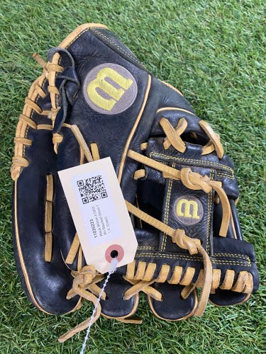 Black Wilson A1000 RH Baseball Glove 11.5" (Used)