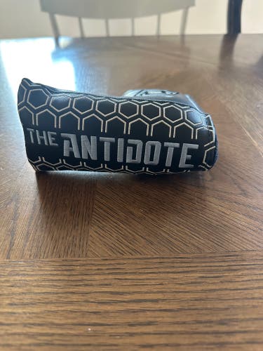Bettinardi 2025 Antidote SB1 Blade Headcover