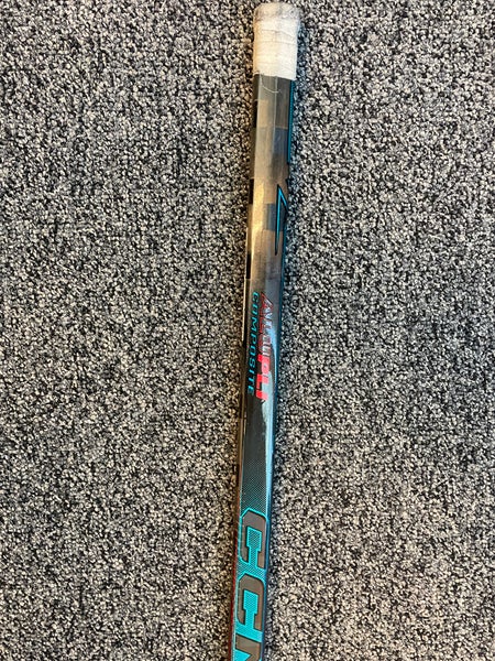 Senior CCM Vizion Left Hand Hockey Stick P28 (Used)