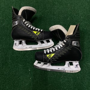 Senior Graf Supra 135s Hockey Skates 7.5 (Used)