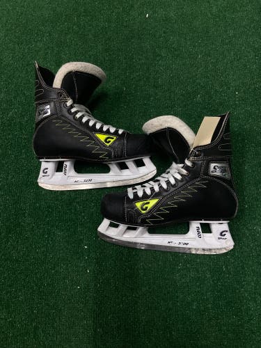 Senior Graf Supra 135s Hockey Skates 7.5 (Used)