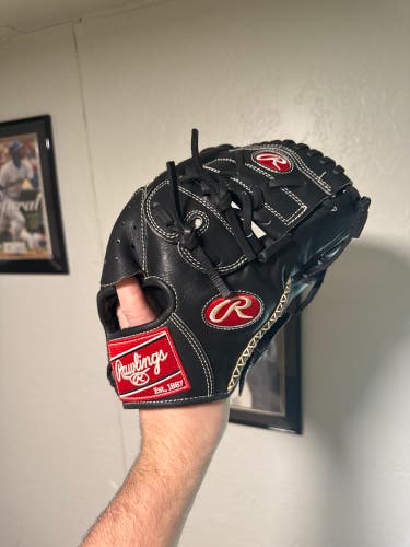 Rawlings Heart of the Hide RH Baseball Glove 11.5 two piece pitchers glove HSW and pinky patch