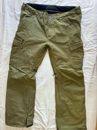 Green Men's Adult XXL Burton Pants (Used)