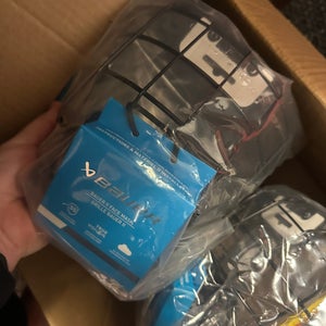 Medium Bauer (New)