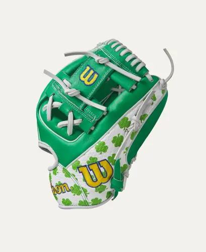 New Wilson A2000 Shamrock Baseball Glove