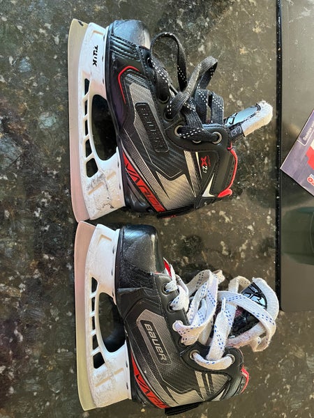 Bauer Vapor X2.7 Hockey Goalie Skates 13 (Used)