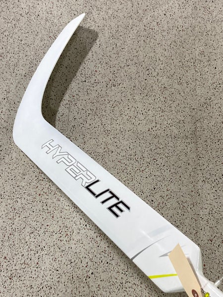 NEW PRO STOCK Intermediate Bauer Hyperlite Regular Goalie Stick 25" | P34