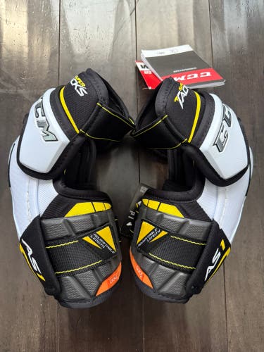 New CCM Super Tacks AS1 Elbow Pads Senior Medium