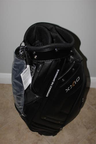NEW XXIO LIGHTWEIGHT CADDY STAFF BAG
