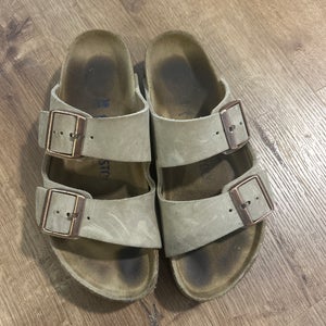 Unisex Size M 7.0 (W 8.0) Adult Birkenstock Arizona Sandals (Used)