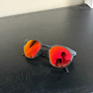 Men's Men's Adult One Size Fits All Oakley Sunglasses (New) HSTN