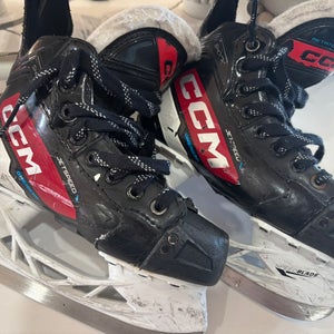 CCM JetSpeed Shock (SMU) Hockey Skates Size 1.5 (Used)